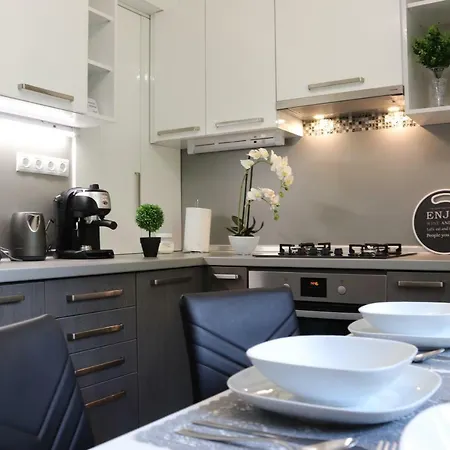 Luxury Dream Apartament Eger