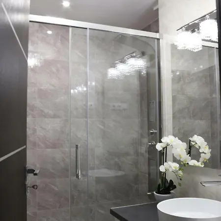 Luxury Dream * Eger